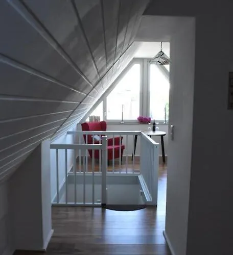 Schoene In * Oberhausen (North Rhine-Westphalia)